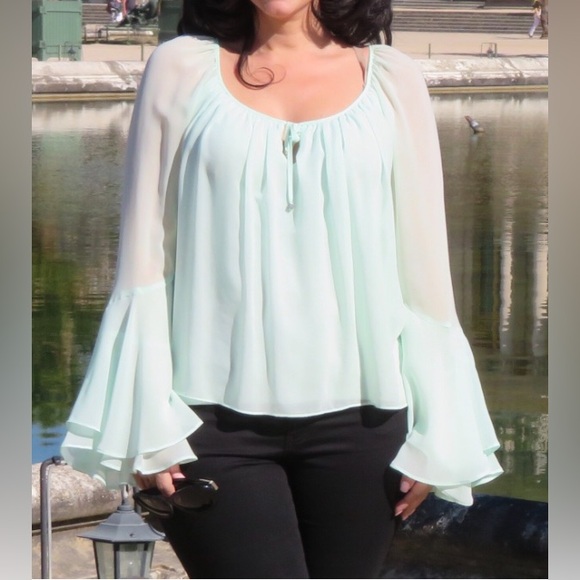 Marciano Tops - Marciano Mint Flutter Sleeve Blouse XS